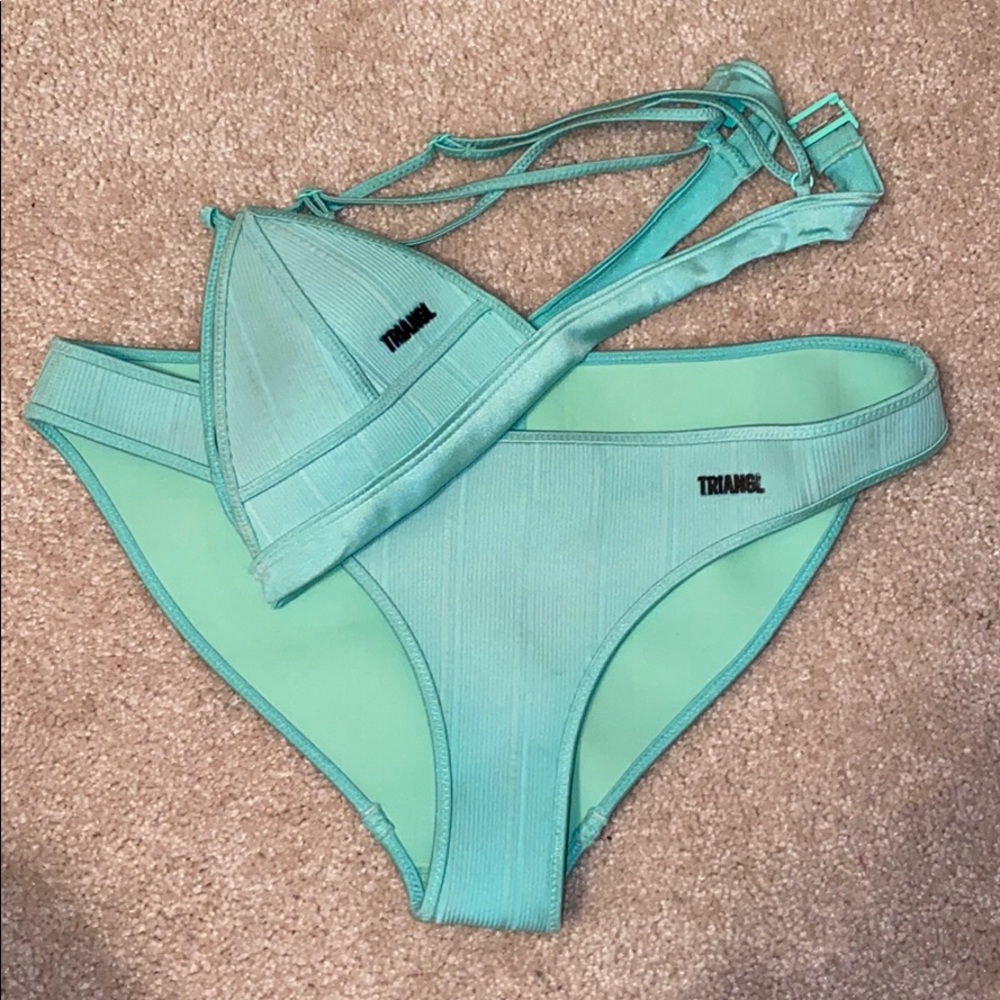 triangl bikini